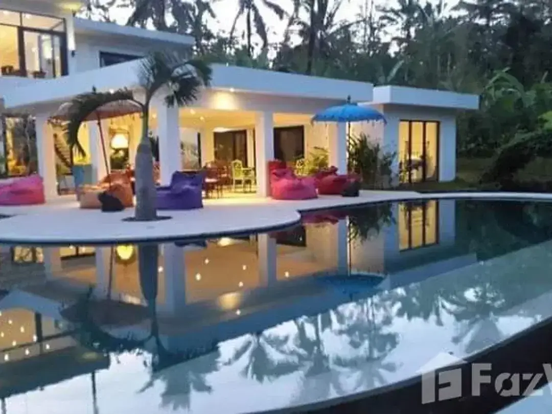 6 Bedroom Villa for sale in Tegallalang, Bali - Image 1 of 10