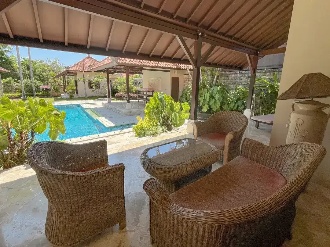 Villa 5 Kamar Tidur Bergaya Modern Balinese yang Menawan di Nusa Dua - Image 10 of 10