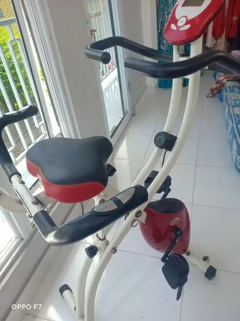 Dijual Sepeda Olah Raga Statis Bfit - Image 3 of 6