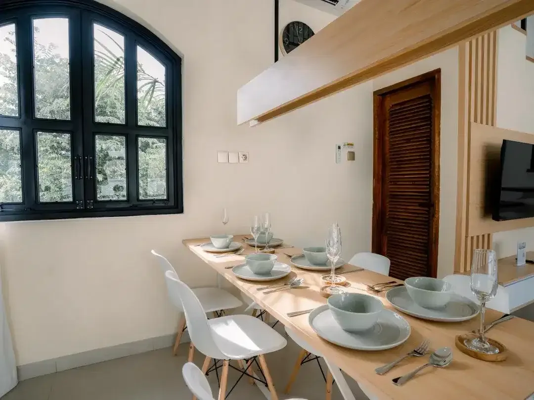 Dijual Modern Mediterranean Smart Villa dengan Rooftop Ocean View di Lokasi Premium Ungasan - Image 1 of 10