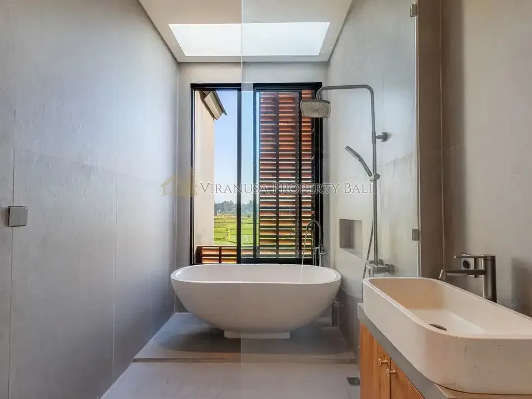 Dua Villa Modern dengan 180° Rice Field View di Ubud - Image 5 of 10