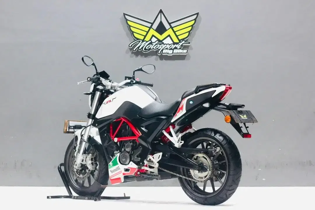 Benelli TNT 250 like new benelli keeway 250 KTM duke250 ninja250 MT25 - Image 2 of 4