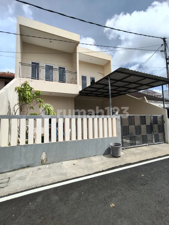 Rumah Siap Huni Dijual di Taman Griya Jimbaran - Image 1 of 4