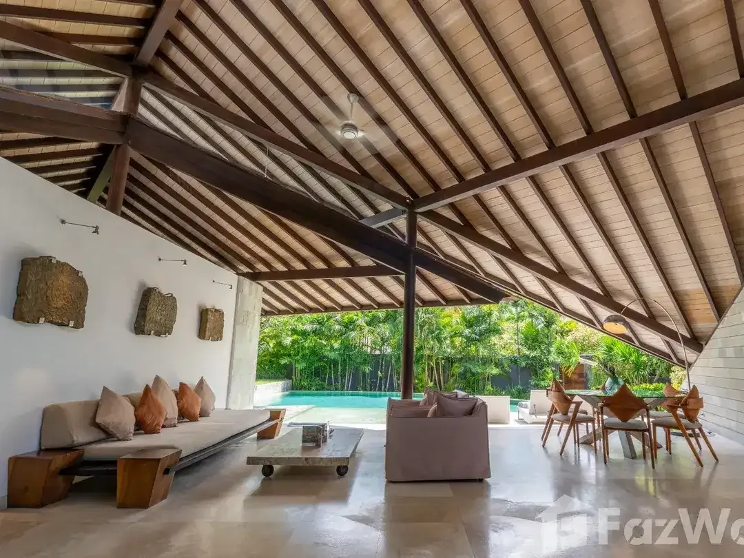 3 Bedroom Villa for sale in Seminyak, Bali - Image 5 of 10