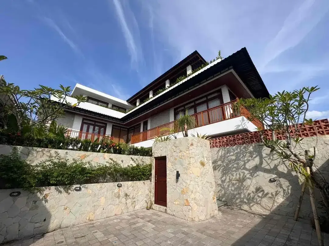 Brand New Luxury Villa 5 Bed, In Pererenan - Image 1 of 10