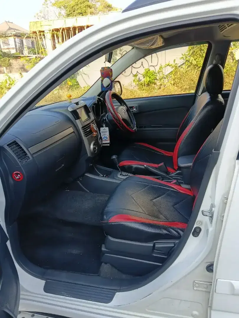 Toyota Rush 1.5 S TRD Matic 2014 Putih 1 Nama Odo 96 Rb - Image 9 of 10