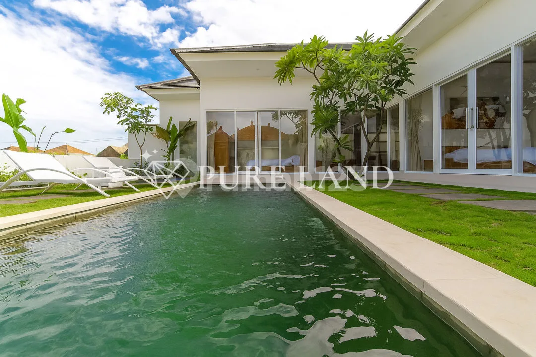 2Br Villa With Ricefield View In Sanur - Image 2 of 4