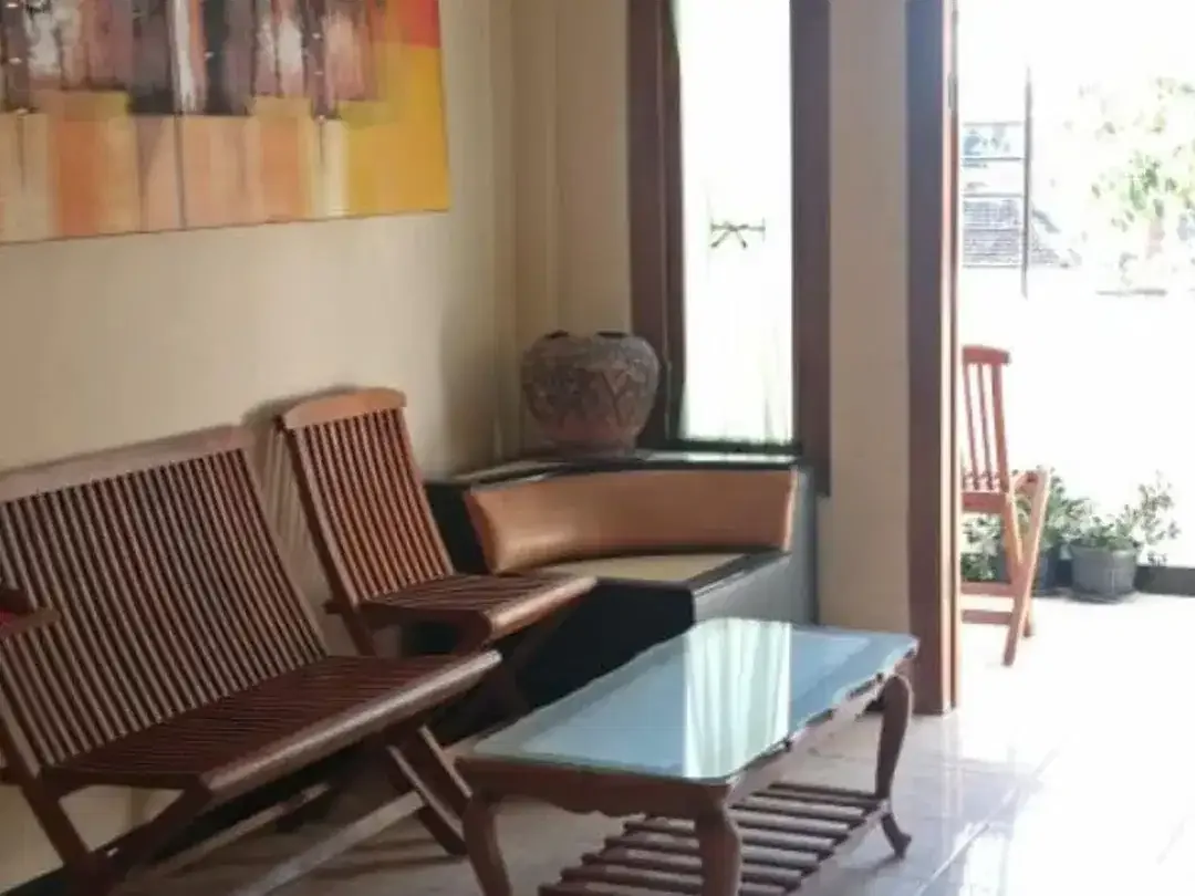 KUTA RUMAH DAN HOMESTAY 3 LANTAI DI PANTAI KUTA BADUNG, BALI - Image 6 of 7