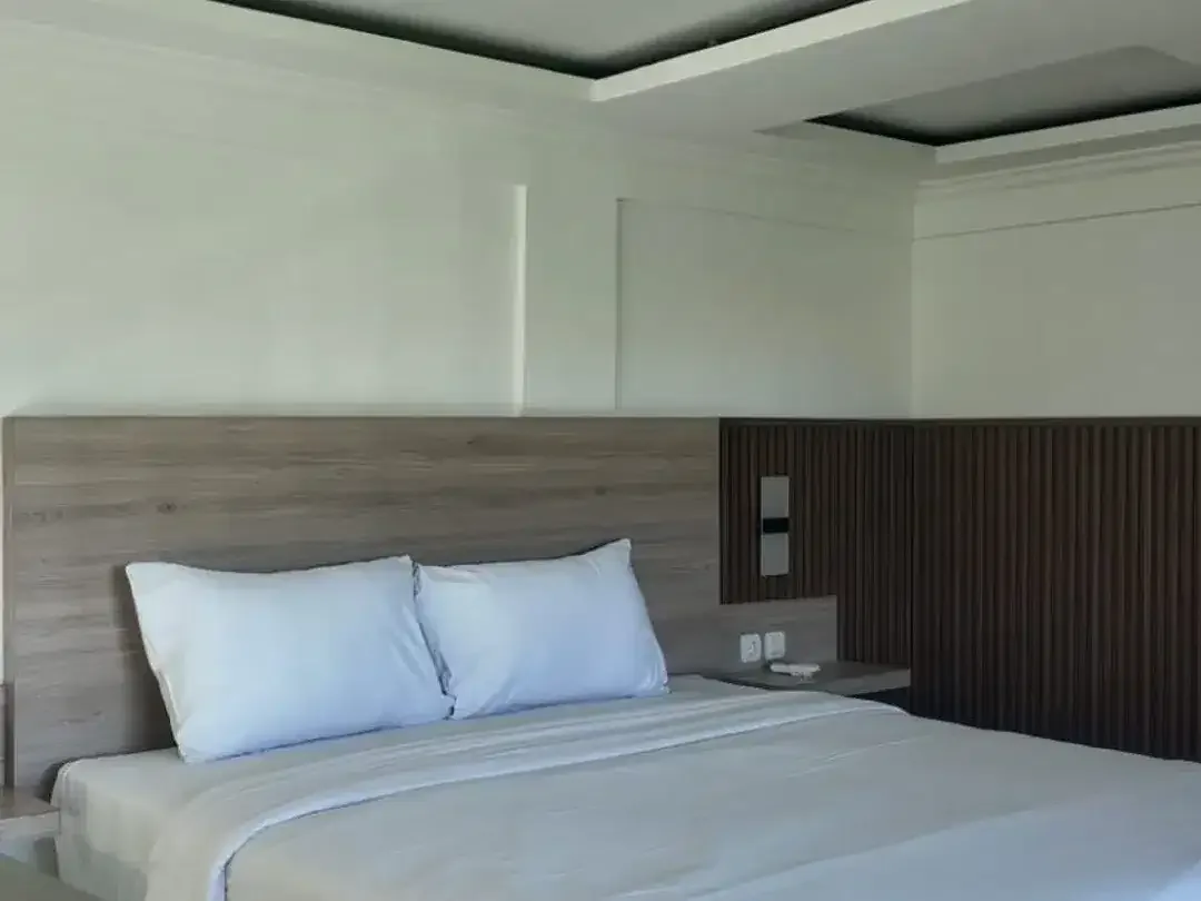 HOTEL / HOSPITALITY ASSET DIJUAL BATU BELIG – KEROBOKAN, BALI - Image 3 of 10