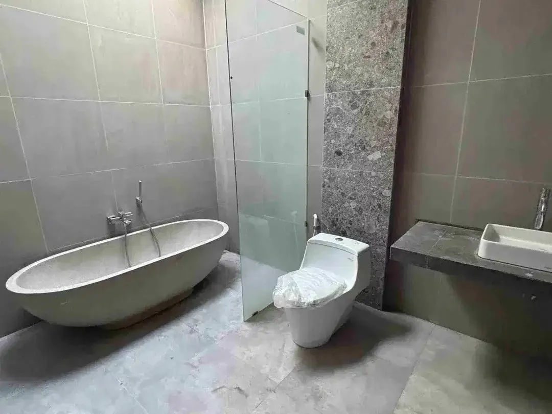 VILLA BARU 3BR SIAP HUNI DI CANGGU (TANAH LUAS 262m2) - Image 6 of 10