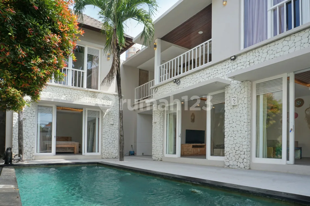 A Private Villa In Sanur With Long Lease And Prime Location - Image 3 of 4