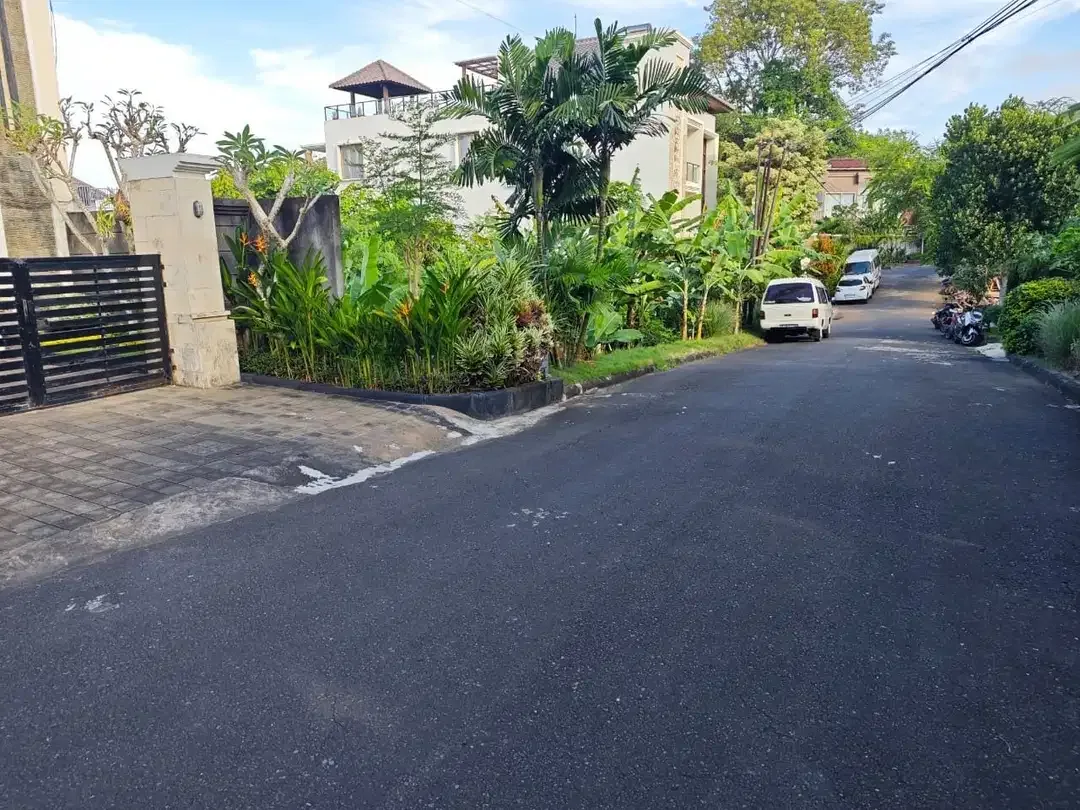 Tanah Strategis Taman Mumbul Nusa Dua - Image 1 of 10