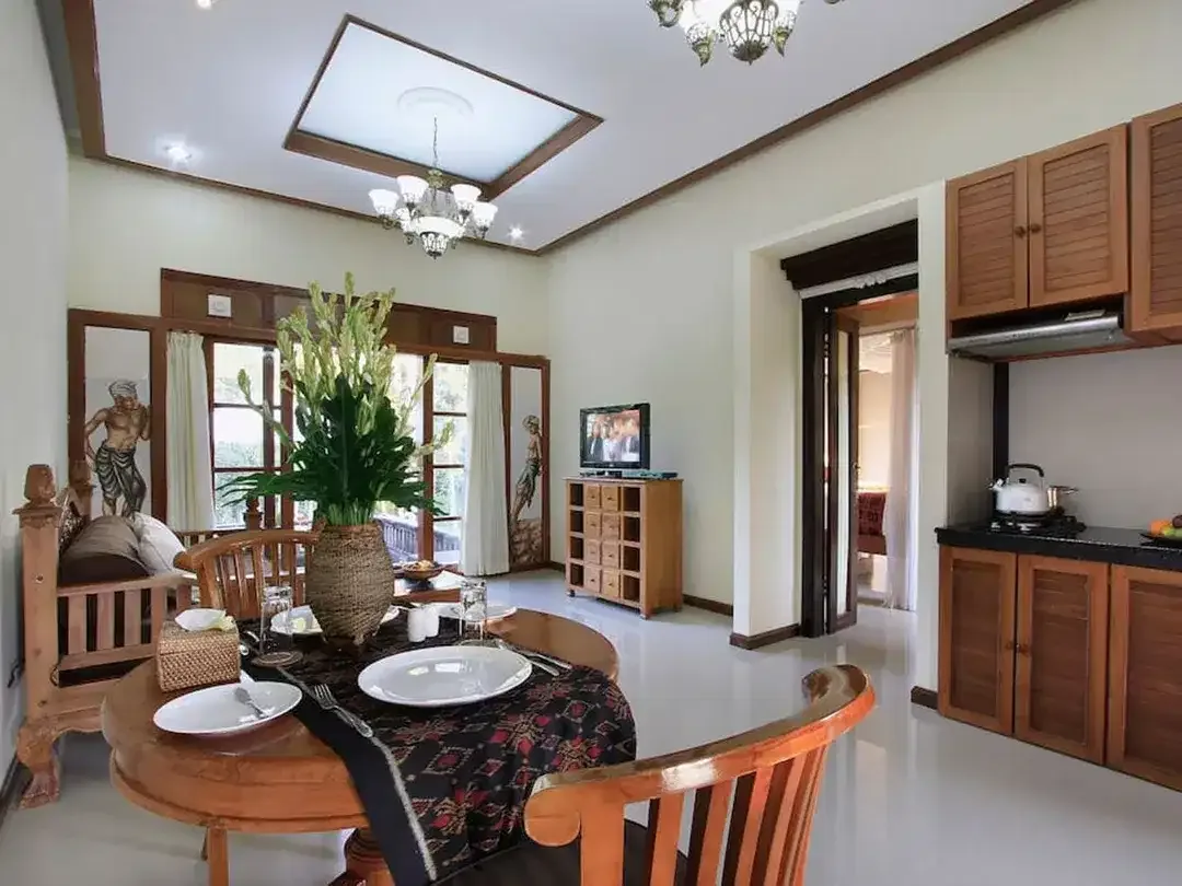 Charming 2-Bedroom Jungle View Villa on the Edge of Ubud – Ideal Lifestyle & Investment Opportunity - Image 6 of 10