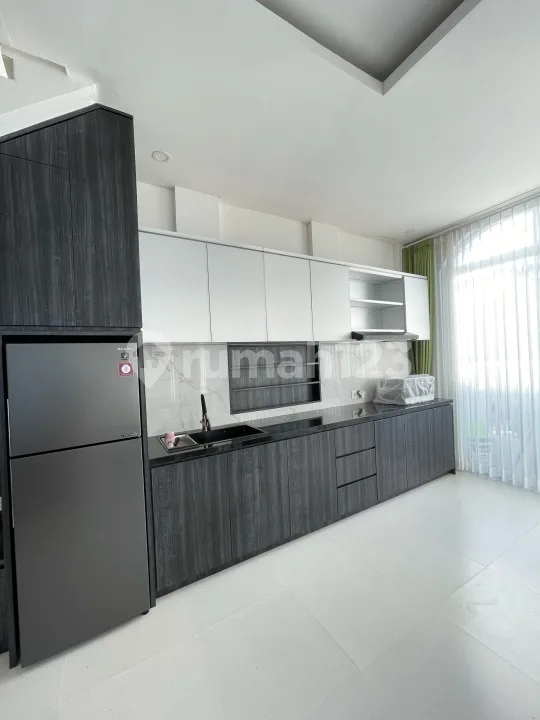 Brand New 3Br Villa Inside Of Cluster Furnished In Greenlot - Image 3 of 4