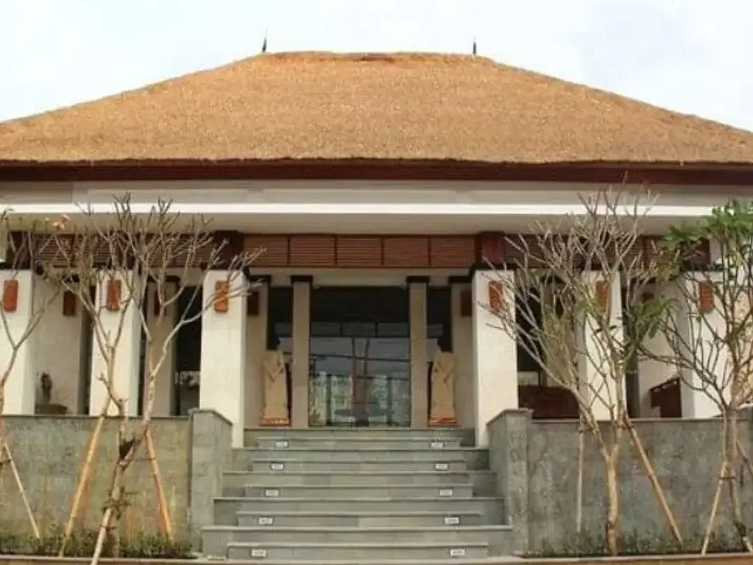 TANAH DAN BANGUNAN FAMILY SPA EKSLUSIF DI NUSA DUA BADUNG, BALI - Image 1 of 10
