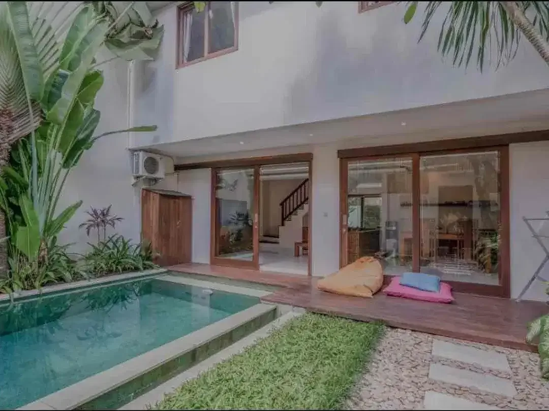 Cozy Villas 2 Beds, Pantai Pererenan, Canggu, Badung, Bali - Image 1 of 10