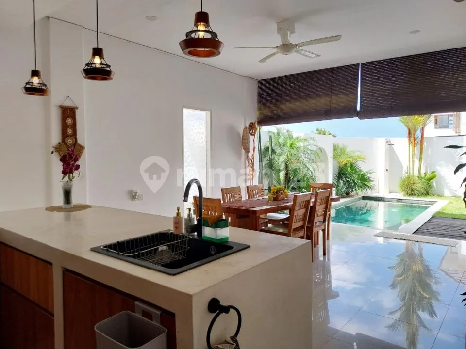 Disewakan Mediteranian Villa Full Furnish di Umalas Bumbak - Image 4 of 4