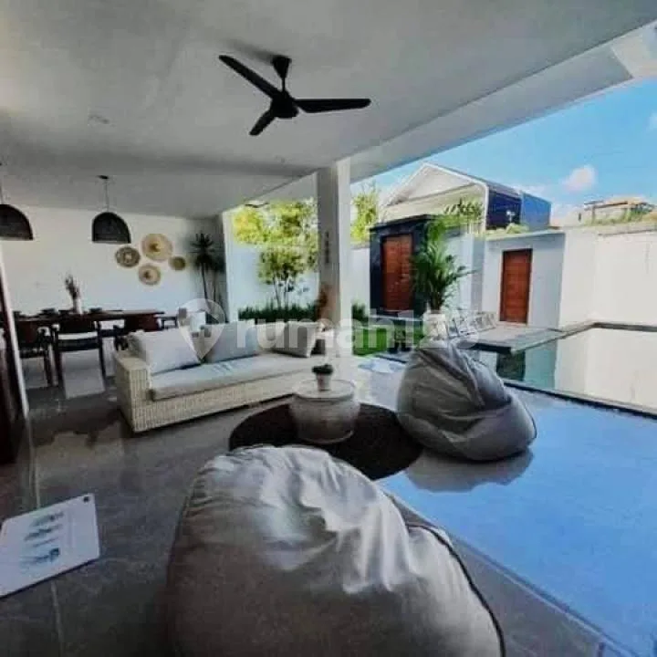 Villa Lokasi Strategis Diperbukitan Luas Furnished Pool di Pecatu - Image 4 of 4