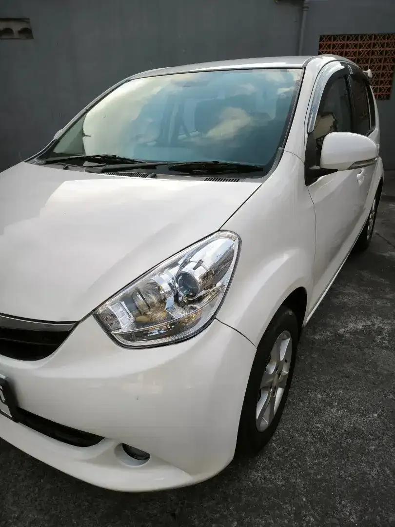 Daihatsu Sirion Putih 2014 Matic Tipe Tertinggi - Image 2 of 9
