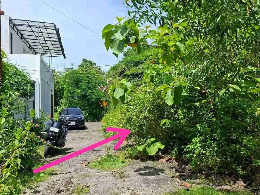 Jual Cepat Tanah 1are/100m² Zona kuning dekat Pantai melasti Ungasan Jl Tukad Selatan. bali - Image 1 of 5
