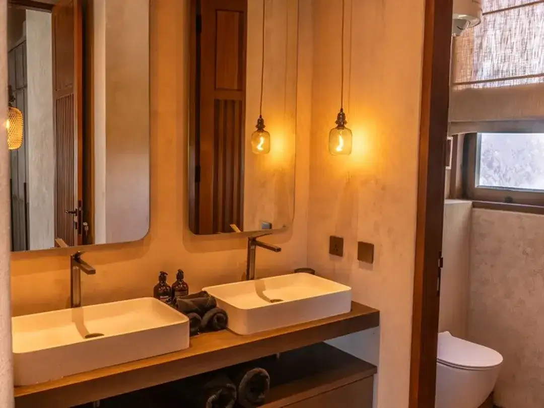 Leasehold - Elegant 6-Bedroom Luxury Villa with Private Pool in Nyanyi, Tabanan, Bali - Image 9 of 10