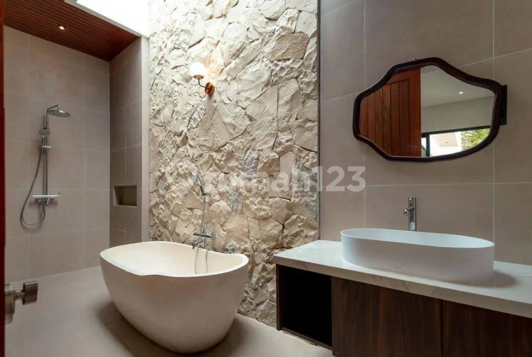 Dijual Brand New Villa Fully Furnished di Jimbaran Bali Arum - Image 3 of 4
