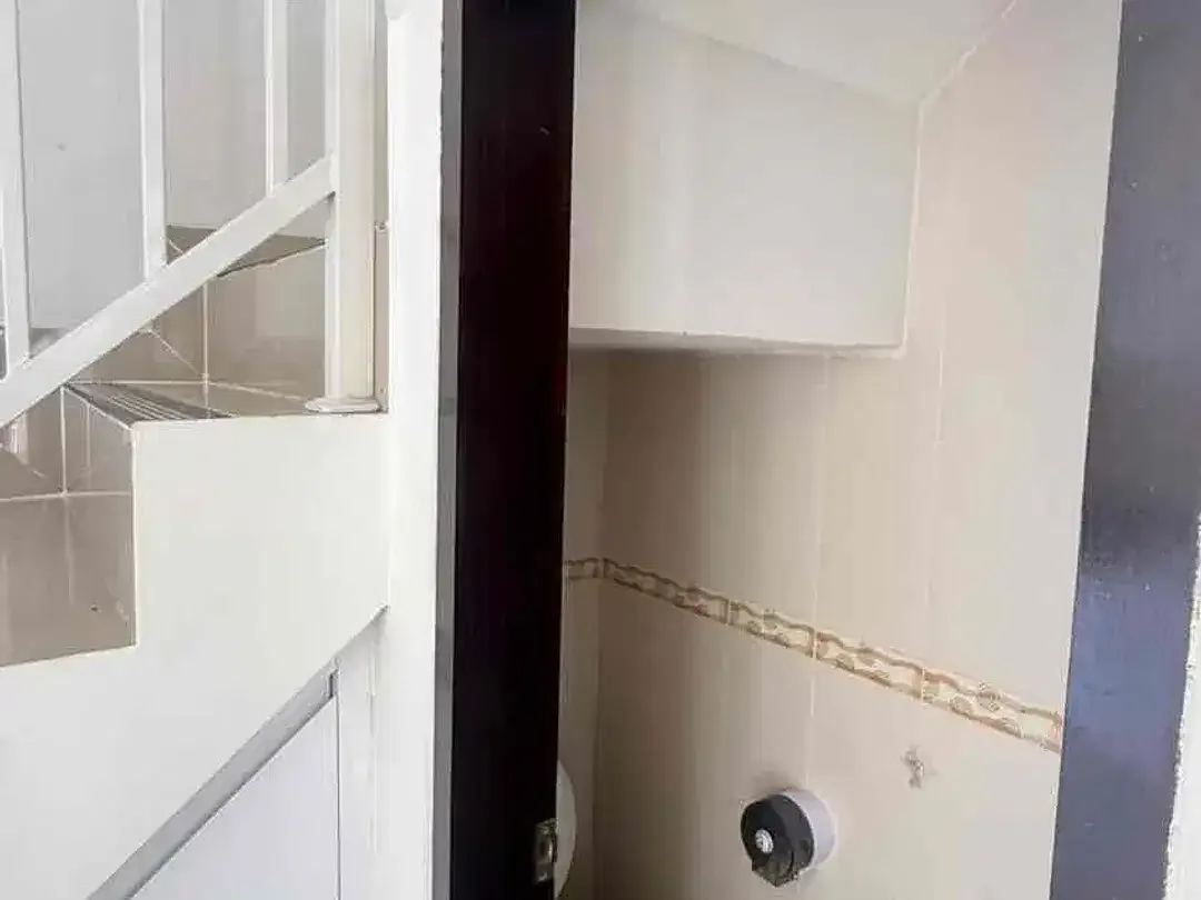 DIJUAL RUMAH ONE GATE SYSTEM VIEW GWK – UNGASAN BALI - Image 9 of 10
