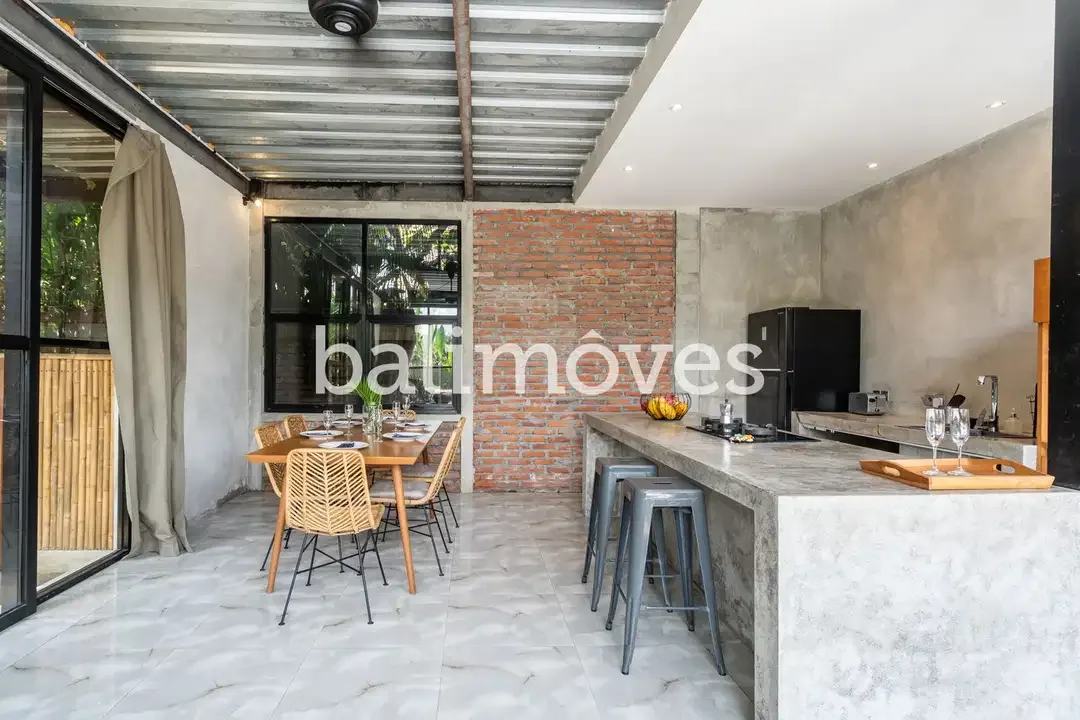 Vila Tiga Kamar Tidur Bergaya Industrial Modern di Kemenuh Gianyar - Image 6 of 10