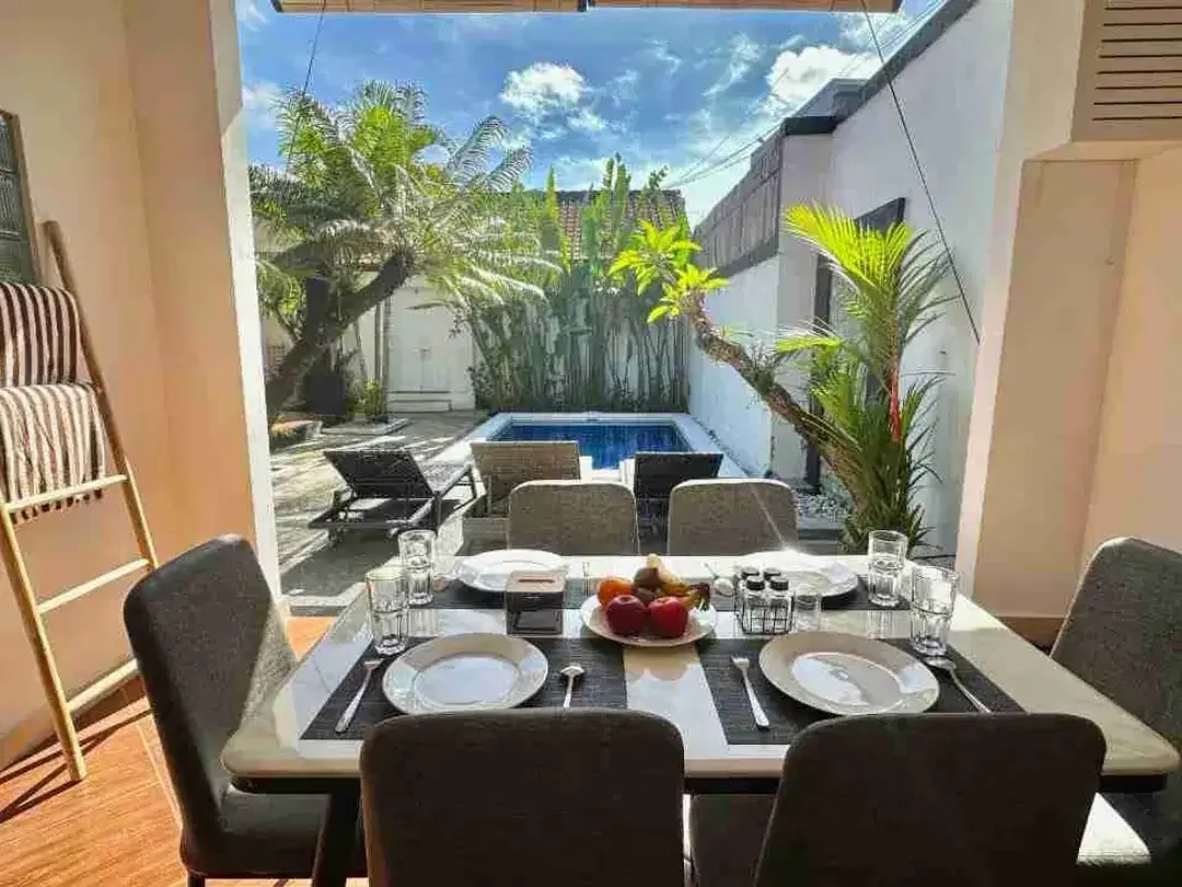 Disewakan Villa 3 Bedroom Kerobokab Seminyak full furnished Siap Huni - Image 6 of 6