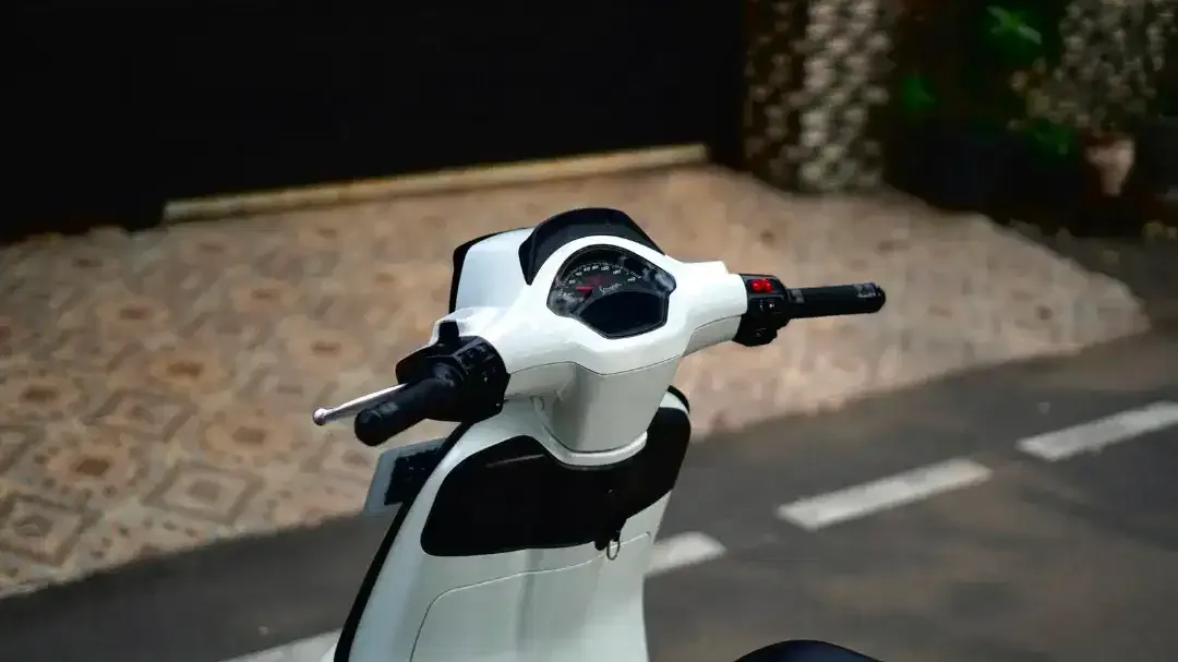 VESPA SPRINT S NEW MODEL 2024 PUTIH - TERMURAH SEINDONESIA - Image 3 of 8