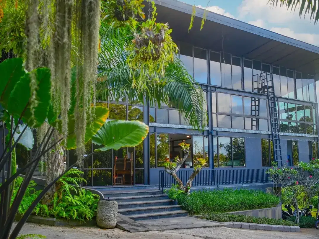 Leasehold - Pabrik & Living Space Dgn View Sunga di Bali - Image 7 of 10