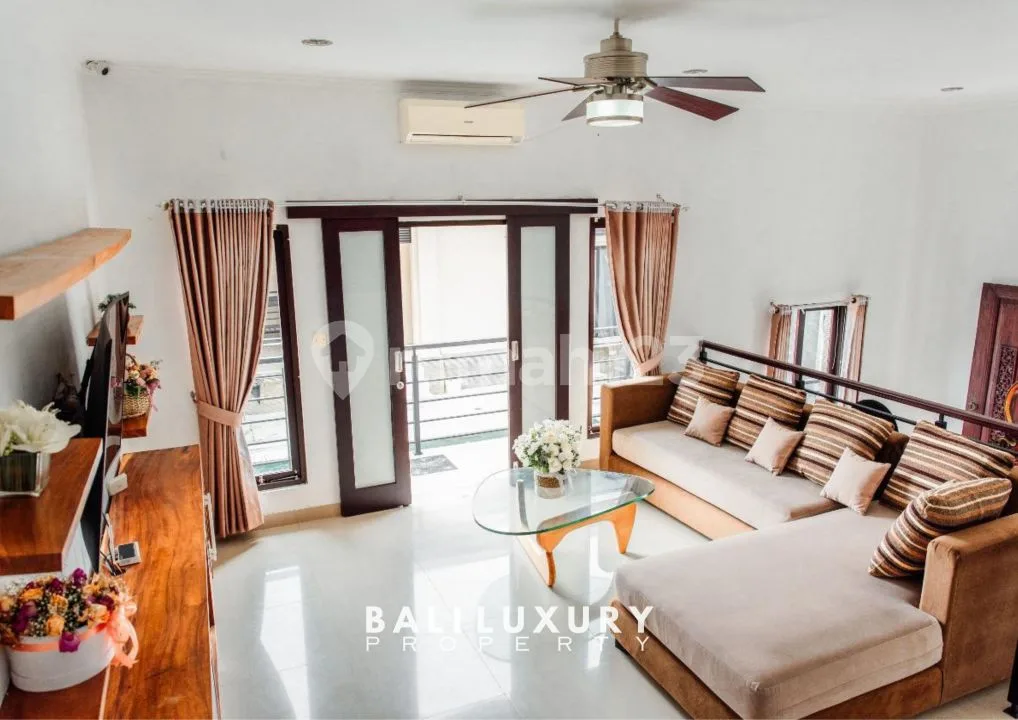 Vila Hak Milik Renovasi Baru Dekat Ayana & Raffles Jimbaran - Lokasi Prime - Image 3 of 4