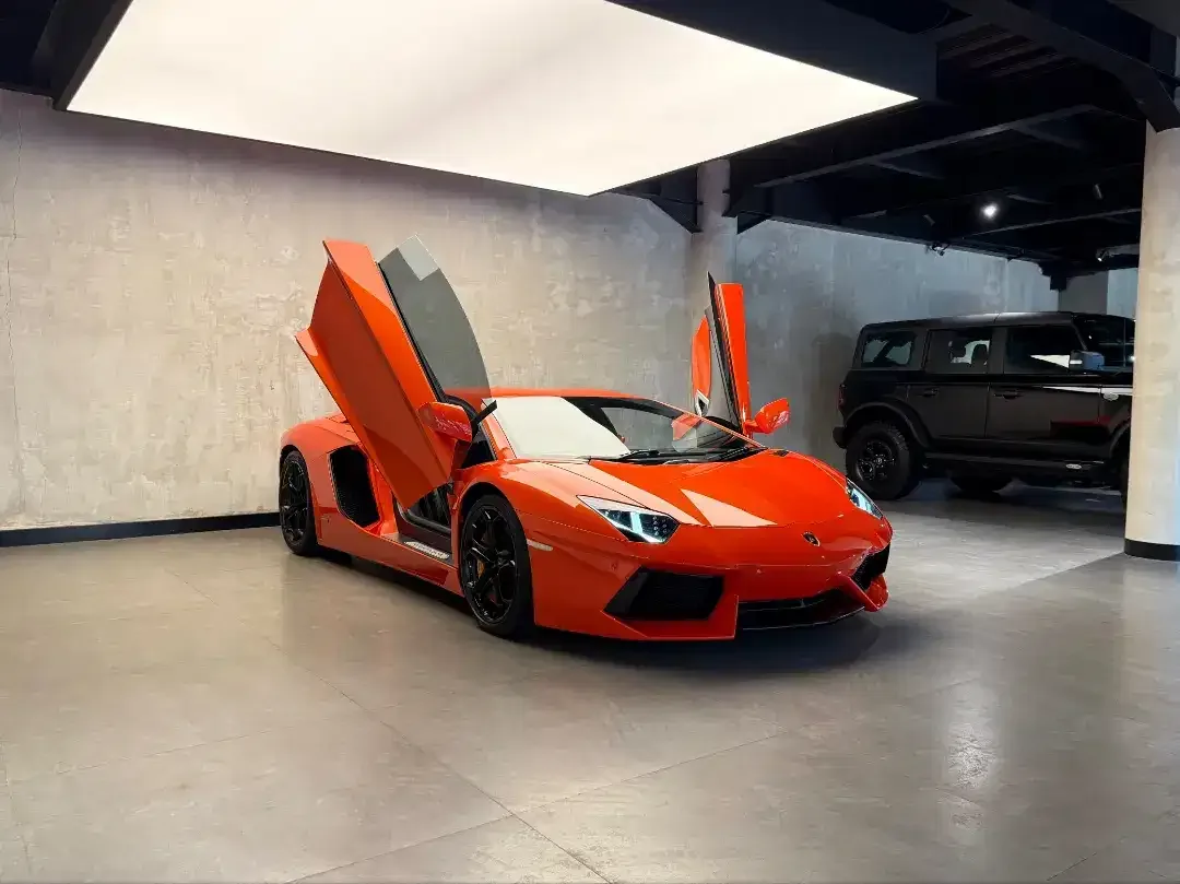 Lamborghini Aventador LP 700-4 6.5L 2012 - Image 3 of 10
