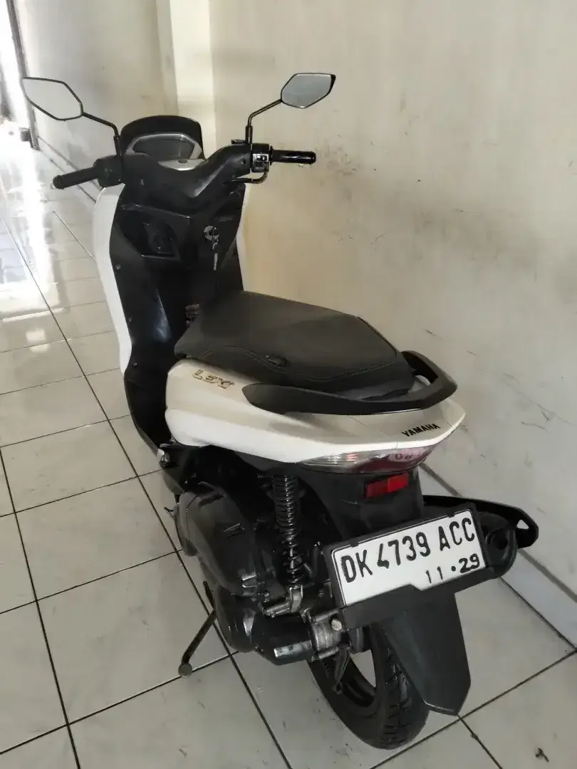 Yamaha. Lexi 125 CC thn. 2019 cash. Bali dharma .motor - Image 4 of 6