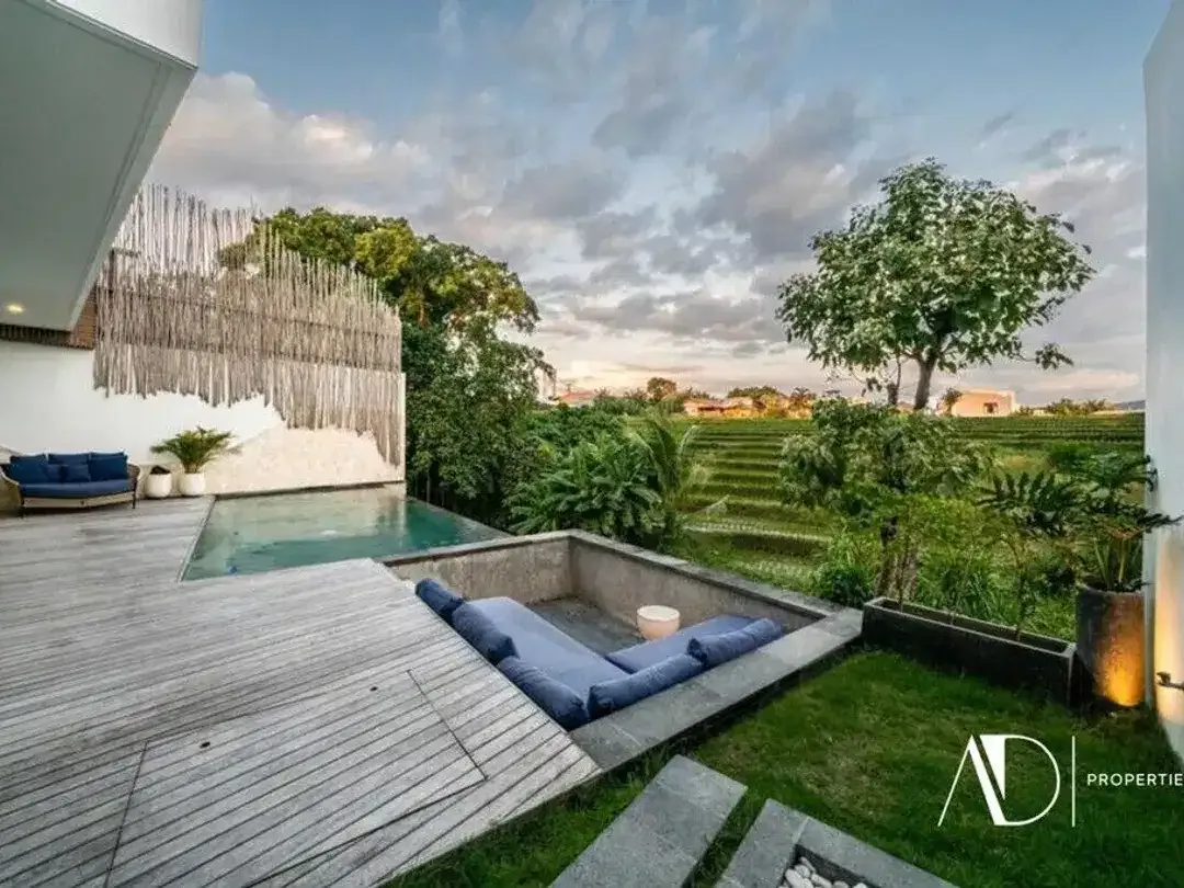 FREEHOLD / LEASEHOLD | MODERN 4-BEDROOM VILLA IN PERERENAN - Image 3 of 10