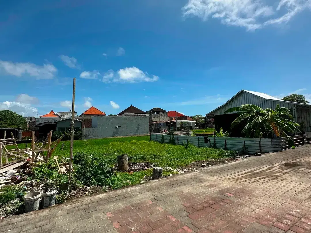 Dijual Tanah Strategis Dekat Kerobokan, Denpasar - Image 2 of 4