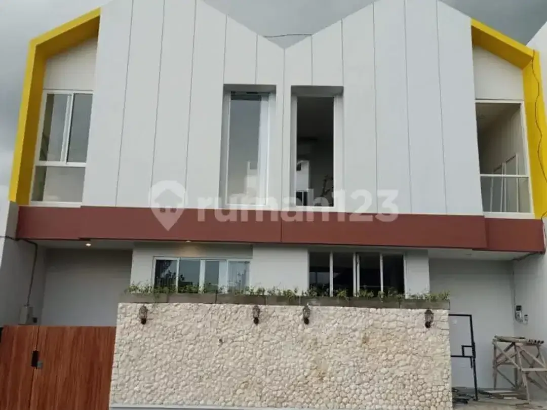 Dijual Villa Desain Modern Lokasi Strategis Daerah Canggu - Image 5 of 5
