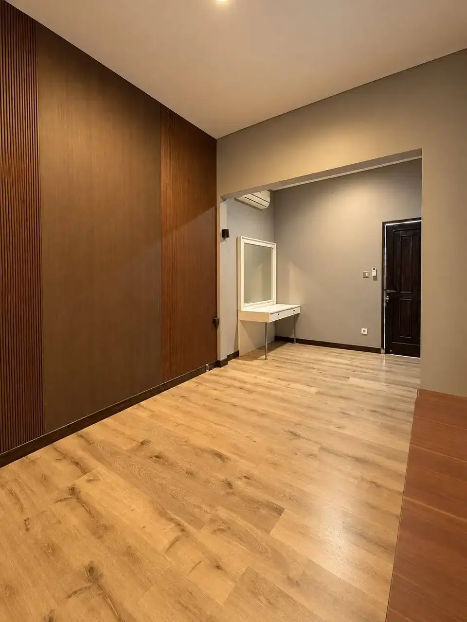 Di jual rumah siap huni Hook di area Denpasar Utara - Image 6 of 10