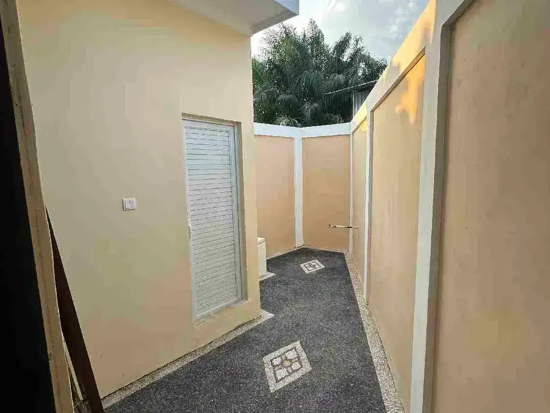 RUMAH BARU MINIMALIS LANTAI I DI ANGGUNGAN DEKAT PUSPEM DAN DEKAT RS MANGUSADA BADUNG - Image 4 of 10