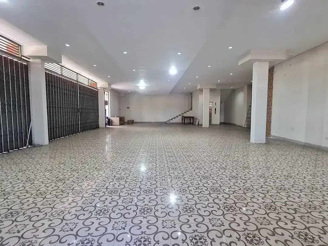 Gedung 3 Lantai Cocok untuk kantor dan usaha Dijual, di Denpasar Barat - Image 5 of 10