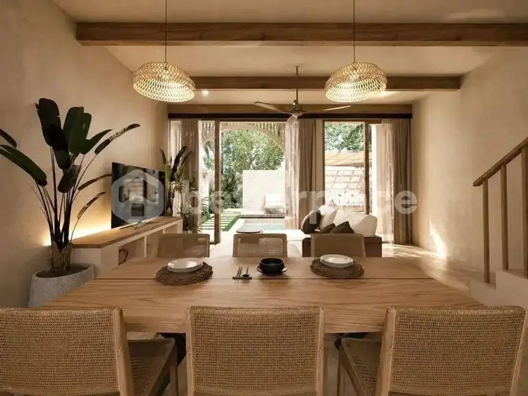 Contemporary 3 Bedroom Villa Living in the Heart of Cemagi - Image 5 of 10