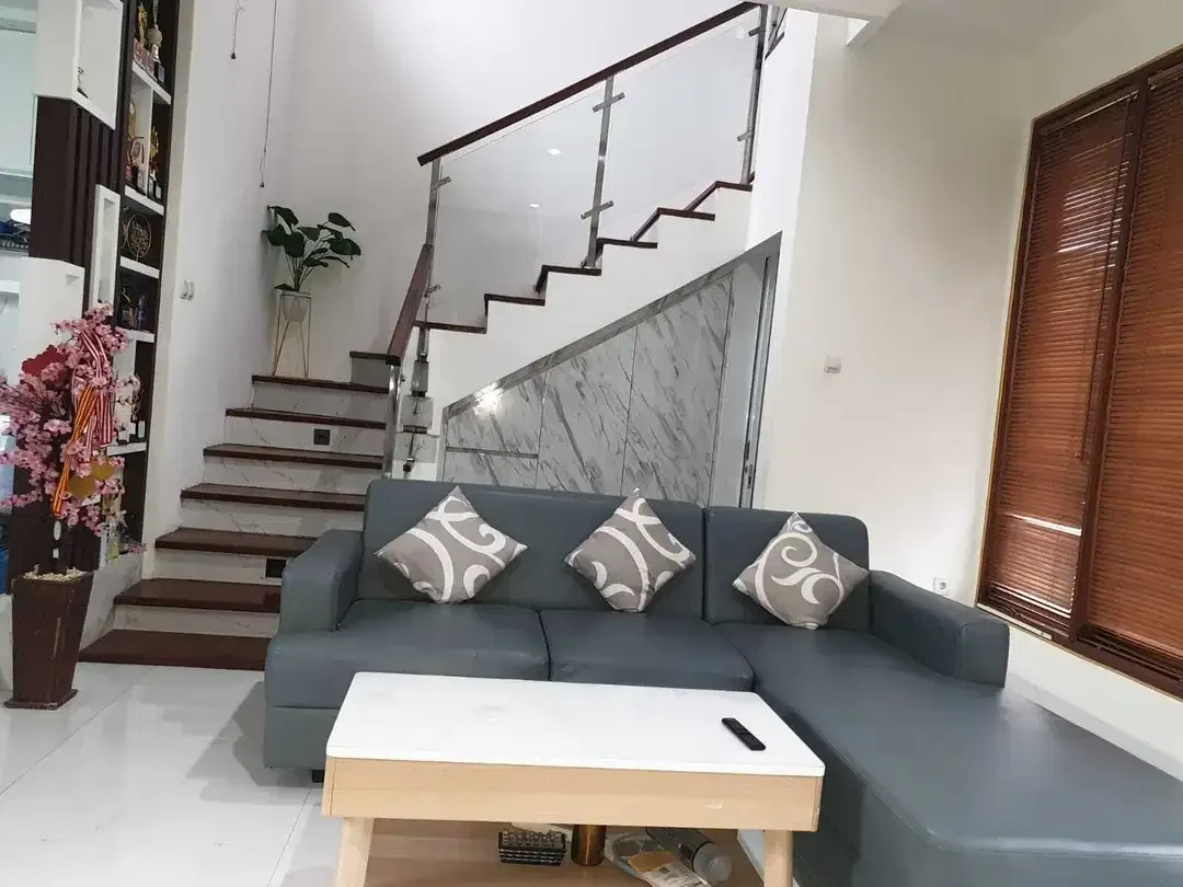 Villa Modern Style Jl Gedong Sari Mumbul - Image 4 of 10