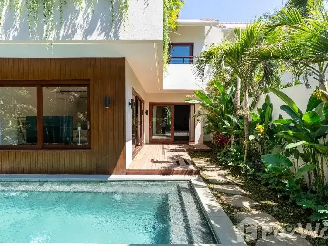 3 Bedroom Villa for sale in Sanur, Bali - Image 2 of 10