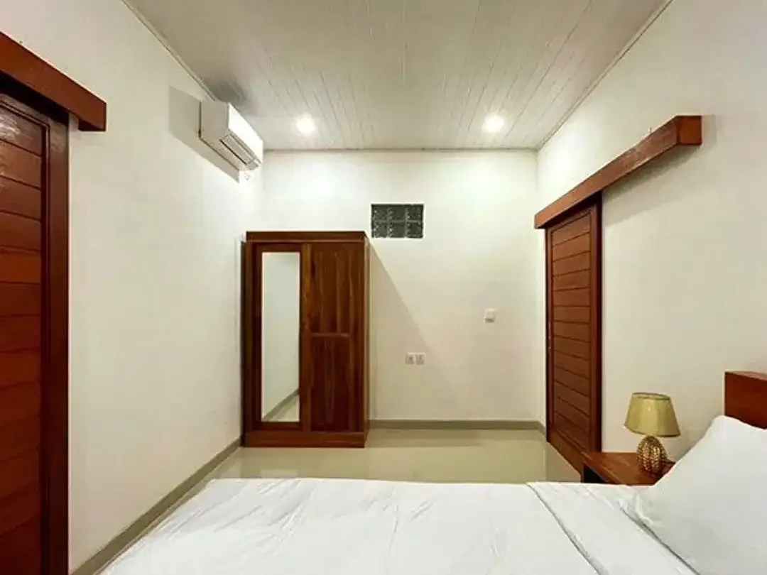 [Amr-231.Srt] Monthly Rental Brand New Villa In Kemenuh – Private Pool & Rooftop - Image 8 of 10