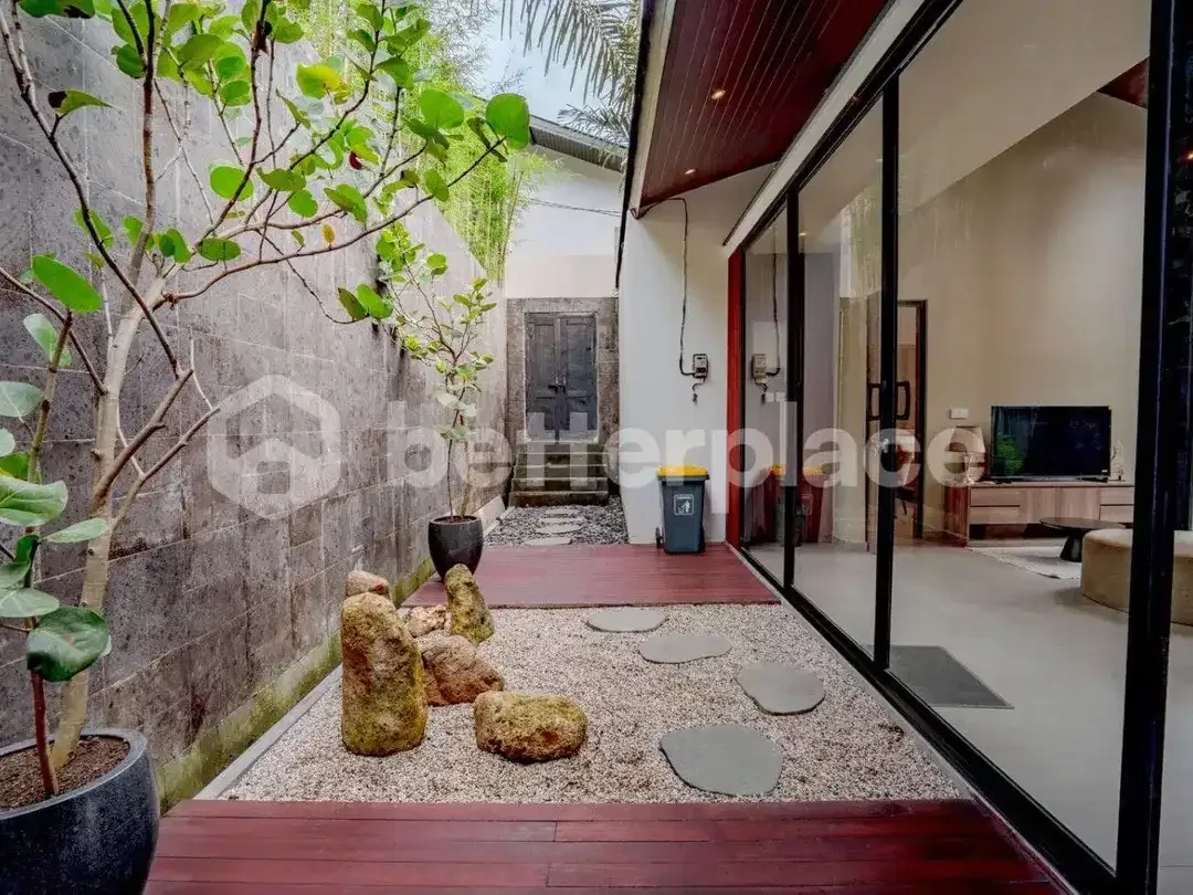 Prestigious Ubud Residence – Elegant 3-Bedroom Villa Offering a Seamless Connection to Nature and Contemporary Living - Image 6 of 10