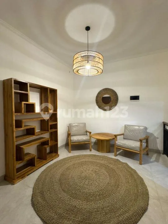 Rumah Modern 2 Lantai Seminyak | Nyaman dan Strategis - Image 4 of 4