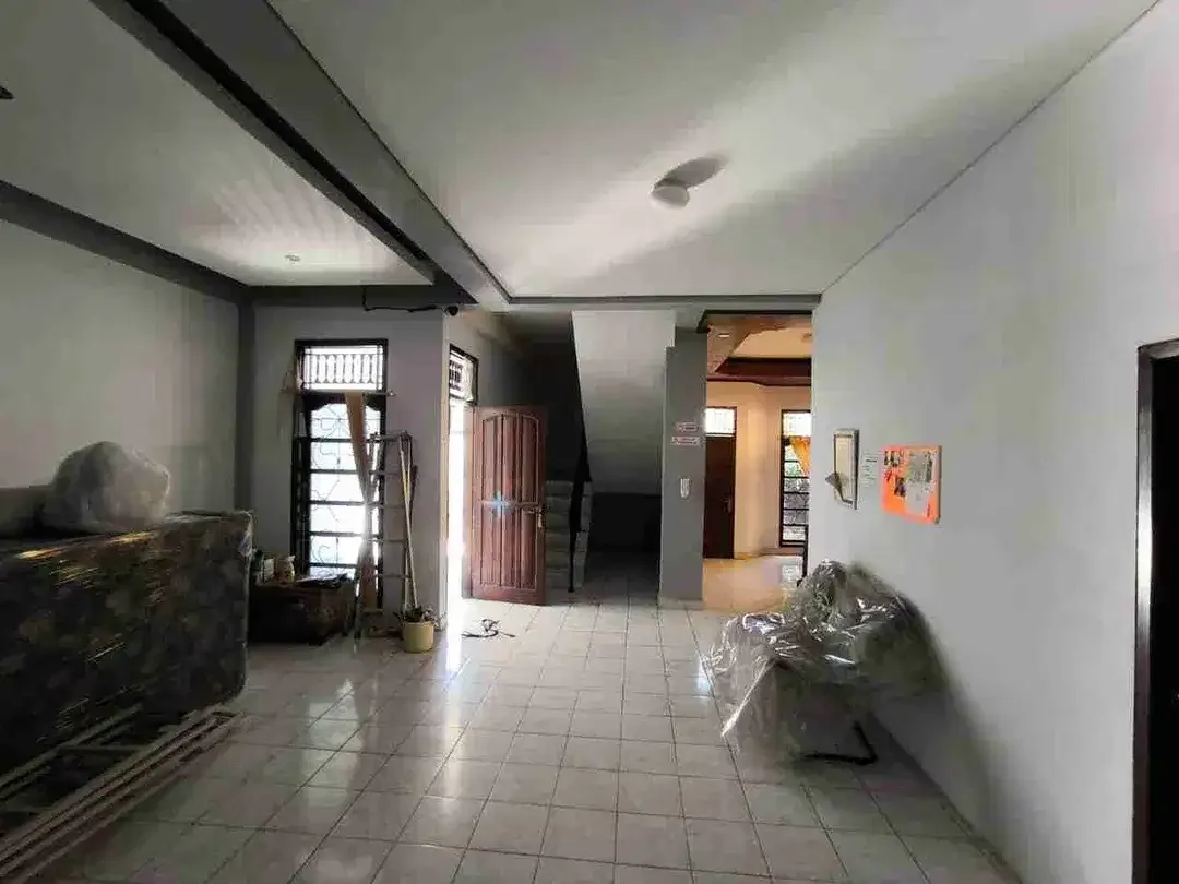 Di Jual Rumah Tinggal 2 Lantai Lokasi Strategis Di Jl. Laksamana , Sumerta Kelod, Denpasar Timur - Image 7 of 10