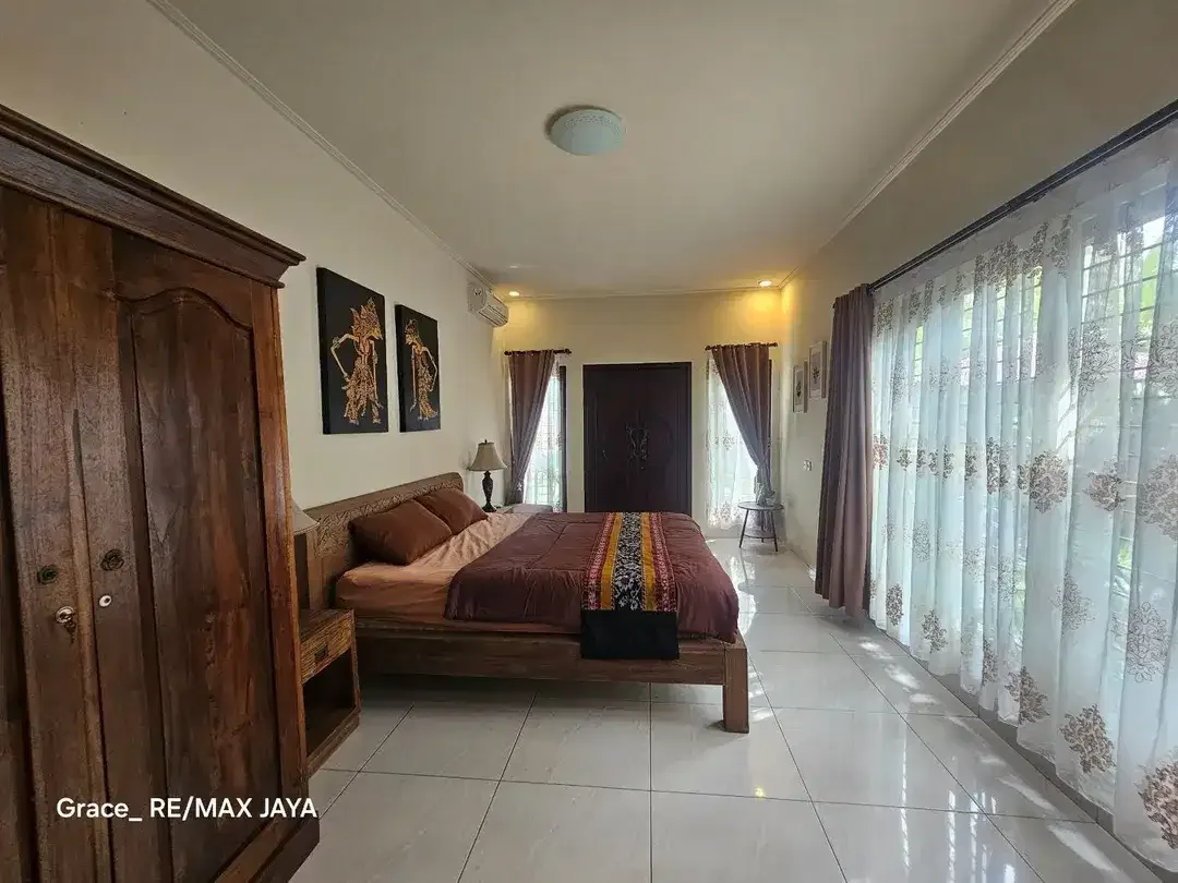 Villa dengan Desain Unik Arsitektur Nusantara Dijual di Balangan - Image 5 of 10