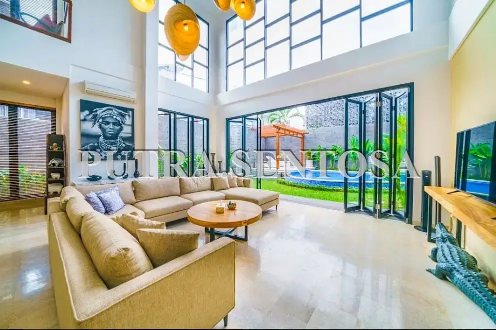 LUXURY VILLA UMALAS SEMER KEROBOKAN - Image 2 of 10