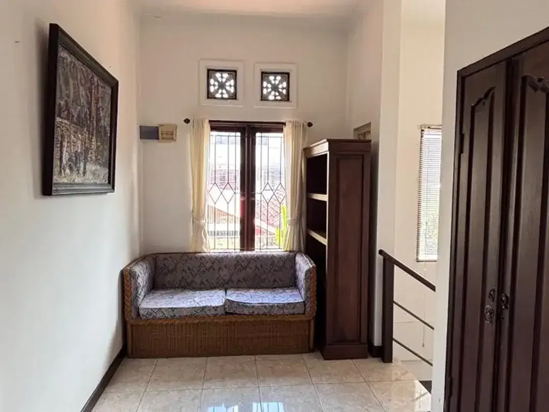VILLA MEWAH FULL FURNISHED + PRIVATE POOL DI DENPASAR SELATAN - Image 4 of 7